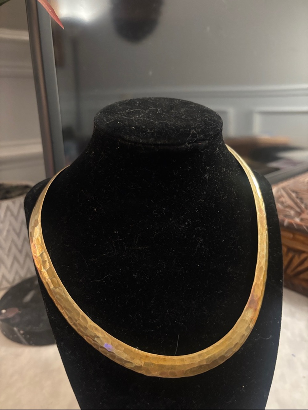 Vintage brass patina Hammered Collar Necklace - brass